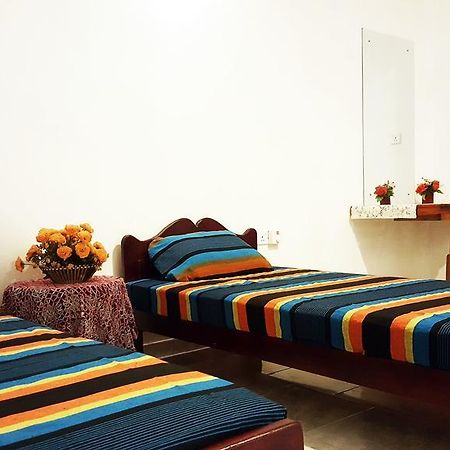 Kassapa Home Stay سيغيرِيا المظهر الخارجي الصورة
