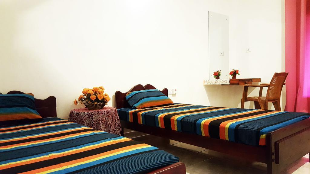 Kassapa Home Stay سيغيرِيا المظهر الخارجي الصورة
